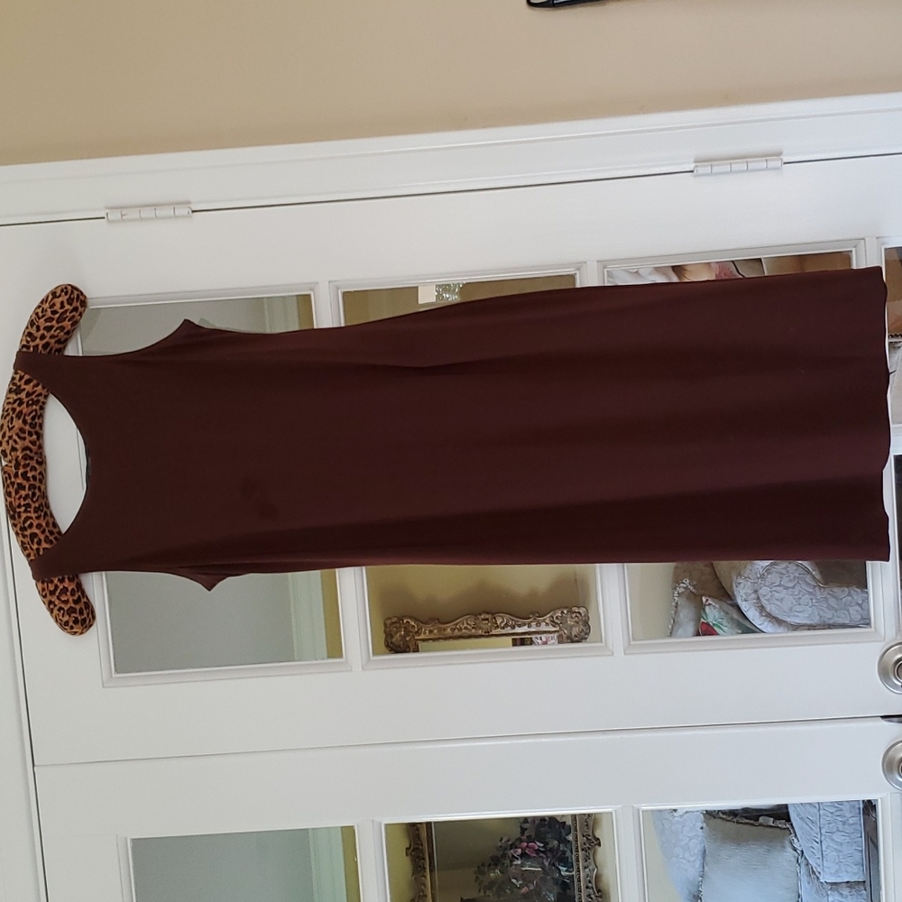 Stunning Norma Kamali midi sheath dress